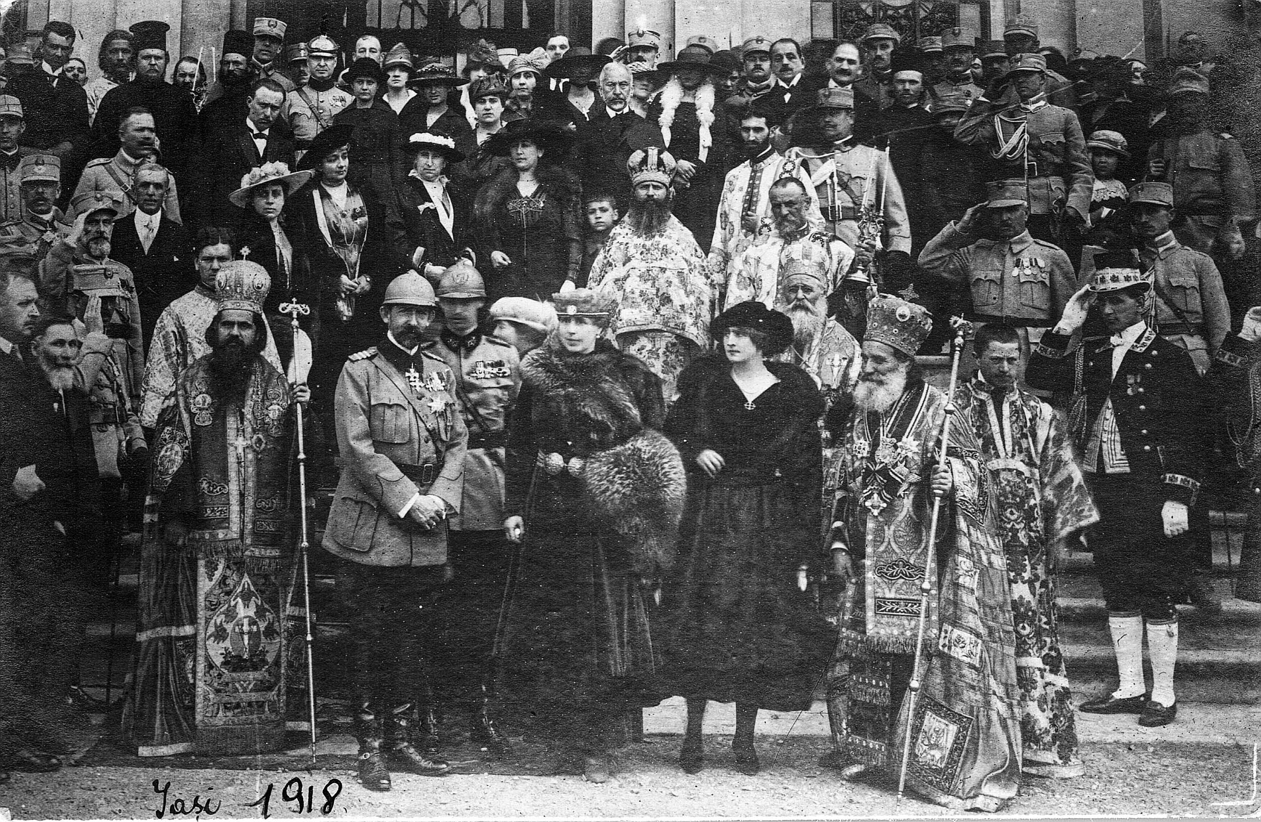  Regele Ferdinand și Regina Maria la serbarea unirii Basarabiei, 30 martie 1918 <br /> Sursă foto: Arhivele Naționale ale României