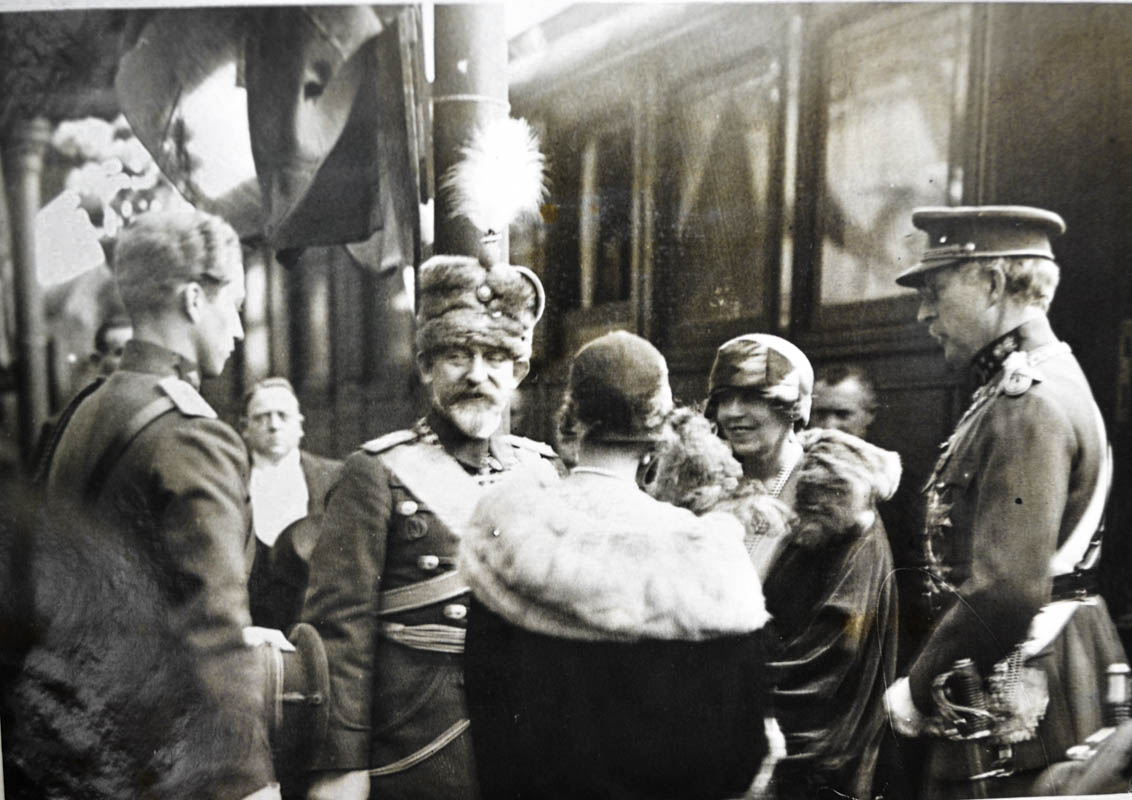 Sosirea la gară, în Bruxelles <br /> Sursă foto: Arhivele Naționale ale României