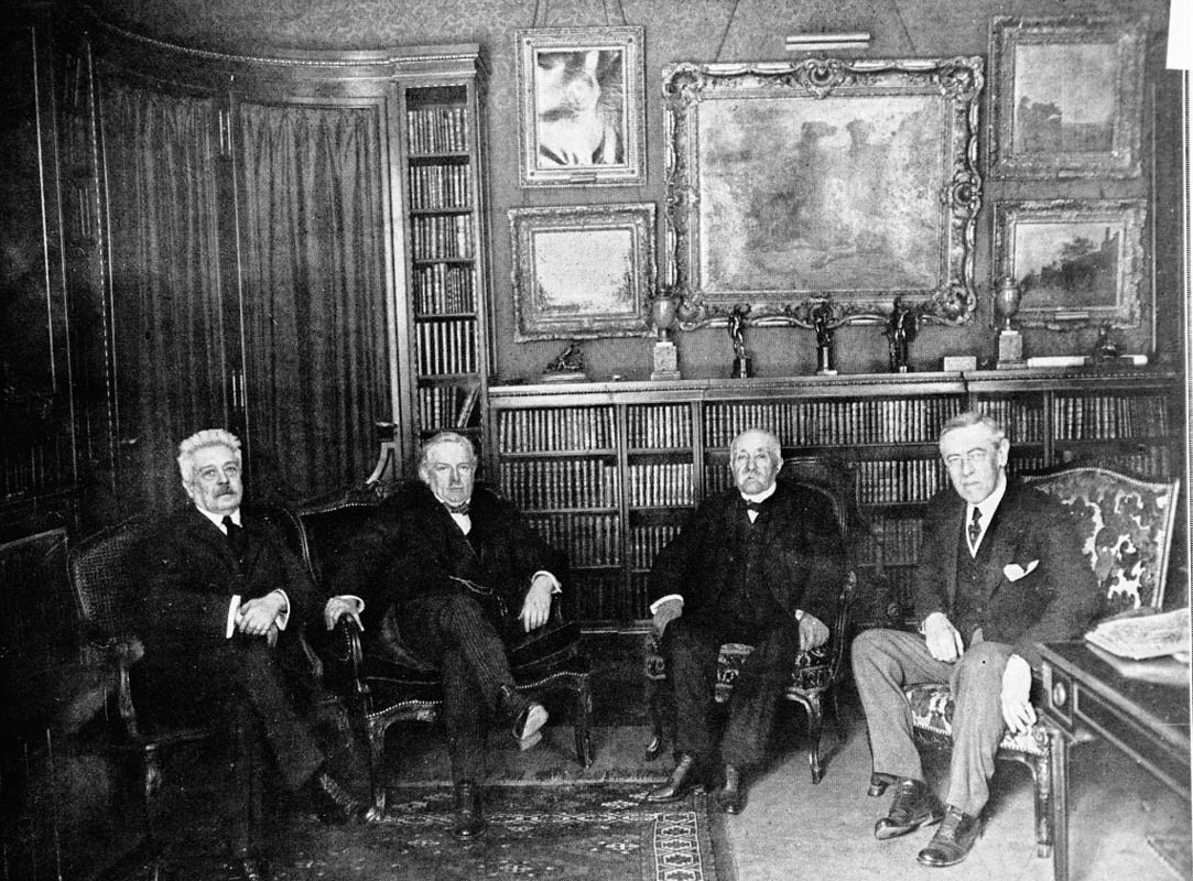 Cei patru ”grei” ai Conferinței de Pace de la Paris - Orlando, Lloyd George, Clemenceau, Wilson <br /> Sursă foto: 87dit.canalblog.com